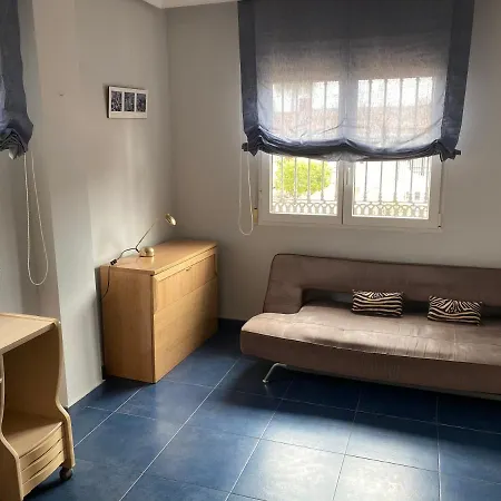 Holiday home Homely Castelar *