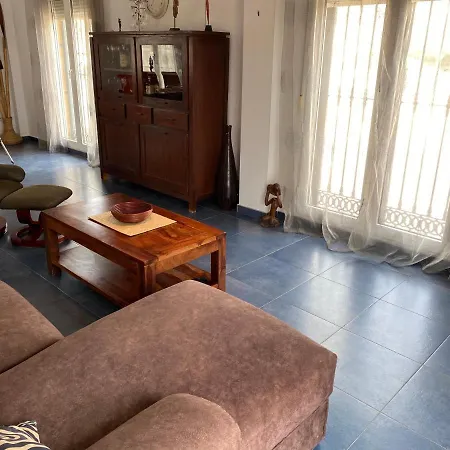 Holiday home Homely Castelar *